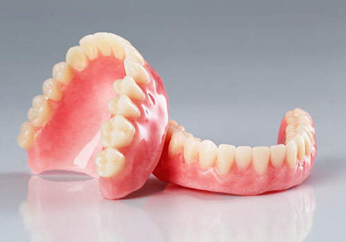 Denture 